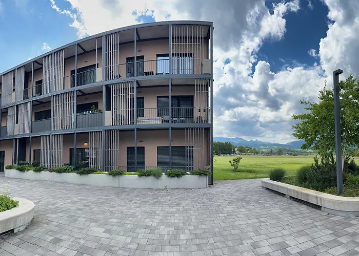 Sunrise Den Where Mornings Shine *